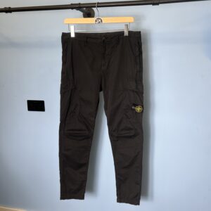 33W Stone Island Black Regular Tapered Fit Cargos Large