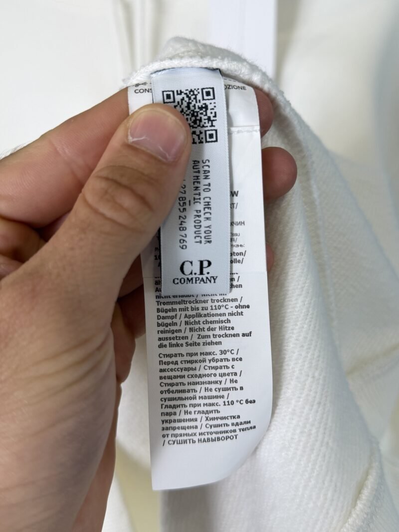 BNWT XXL C.P. Company White Hoodie Jumper - Image 5