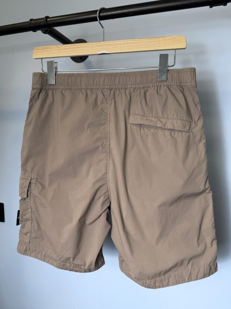 32W Stone Island Stone Grey Comfort Fit Cargo Shorts - Image 3