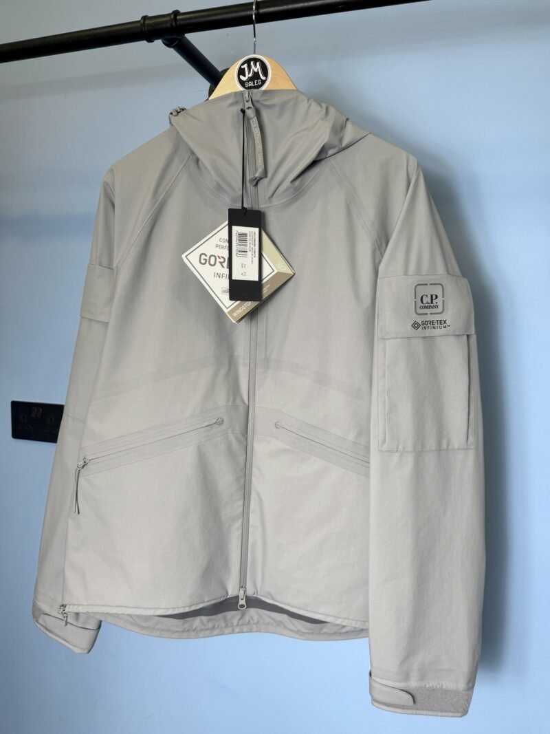 BNWT XL C.P. Company Grey Goretex Infinium Lightweight Jacket