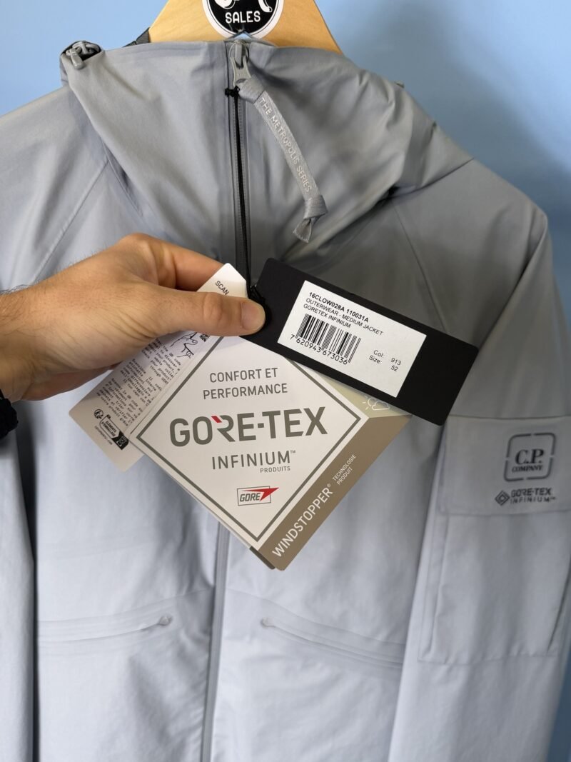BNWT XL C.P. Company Grey Goretex Infinium Lightweight Jacket - Image 5