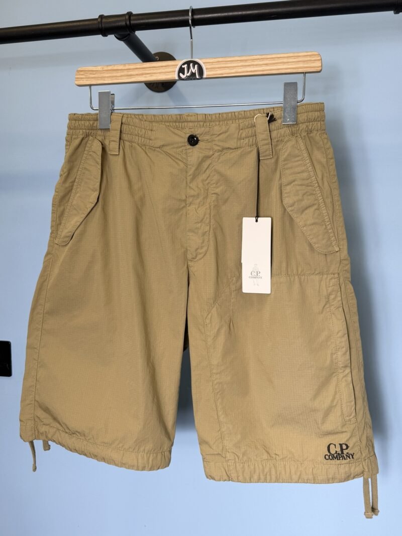 Alternative view of BNWT Medium C.P. Company Tan Brown Beige Embroidered Logo Cargo Shorts 32W 34W