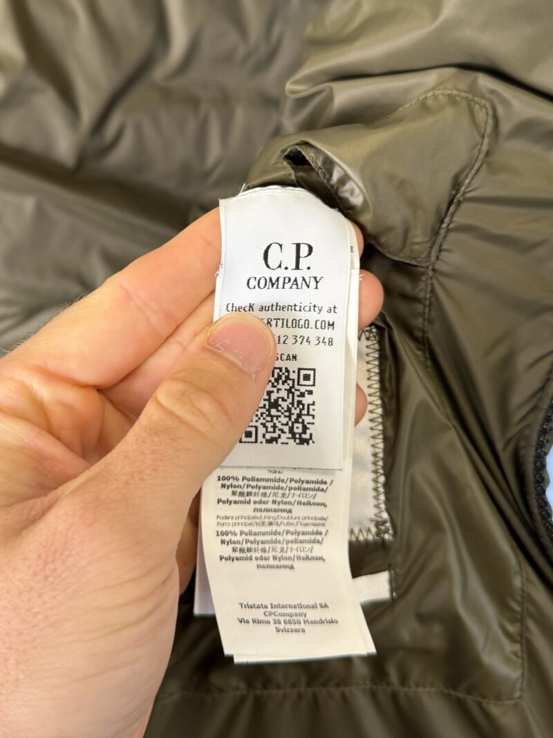 Large C.P. Company Khaki Green C.P. Shell Hybrid Goggle Gilet Body Warmer - Image 6
