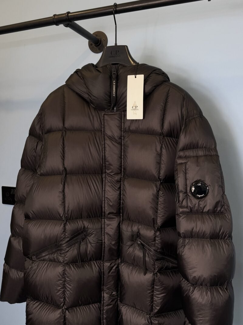 Alternative view of BNWT Large C.P. Company Black D.D. Shell Down Coat Jacket