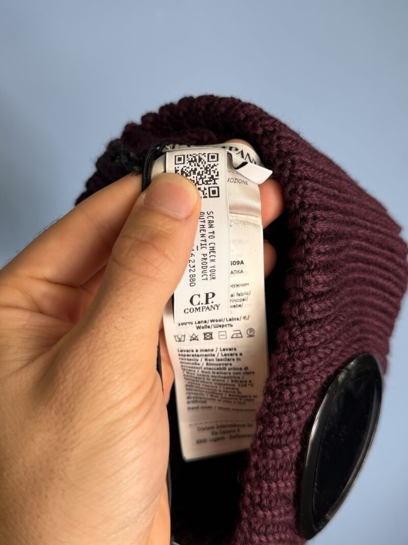 BNWT One Size C.P. Company Burgundy Merino Wool Ribbed Goggle Beanie Hat - Image 5