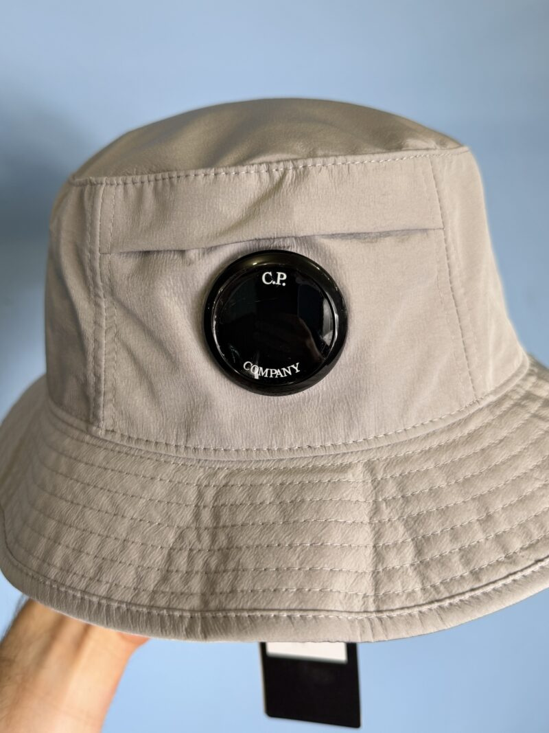 BNWT Large C.P. Company Grey Silver Chrome R Nylon Bucket Hat - Image 3
