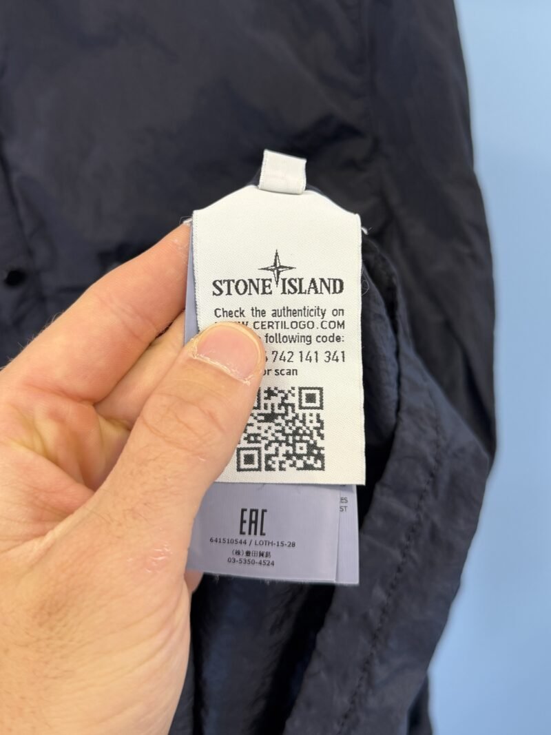 Medium Stone Island Navy Blue Nylon Metal Lightweight Overshirt Jacket - Image 4