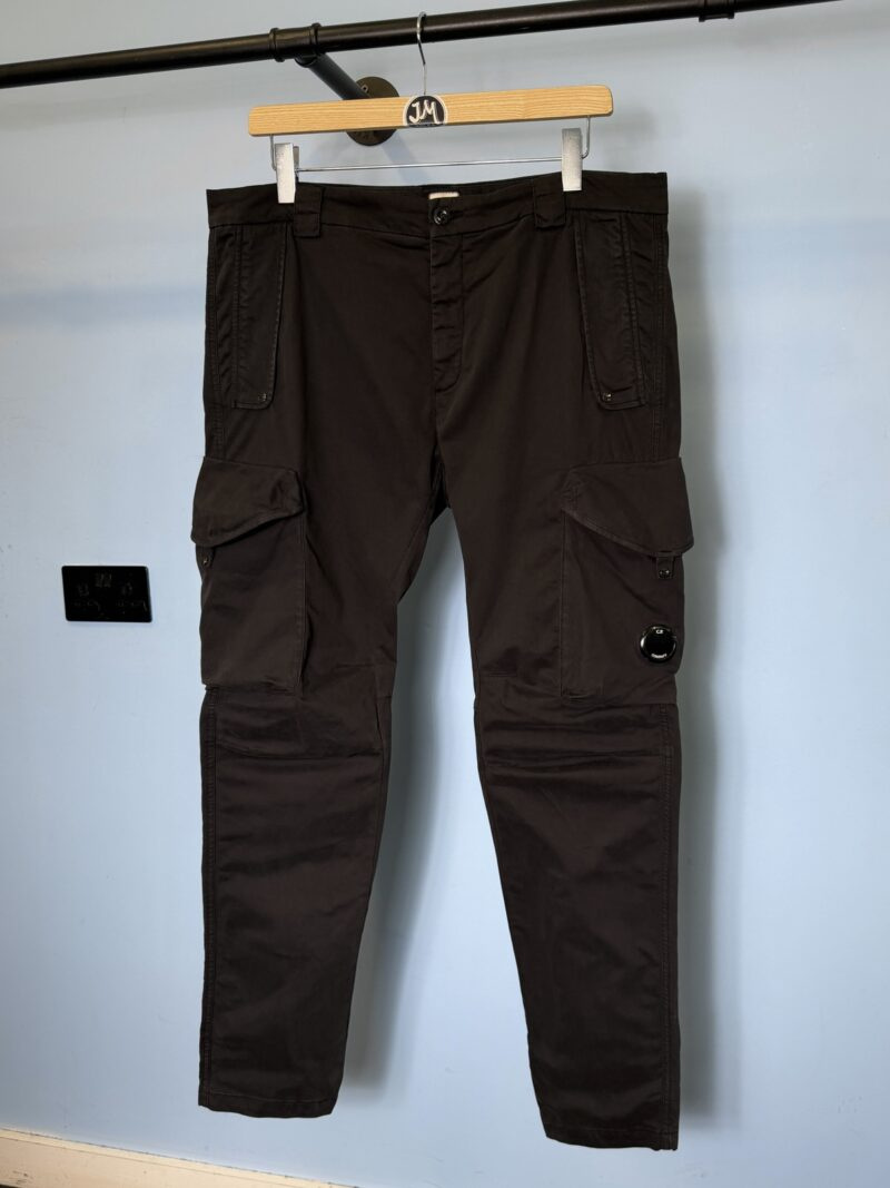 XXL C.P. Company Black Ergonomic Fit Cargo Trousers 38W 40W