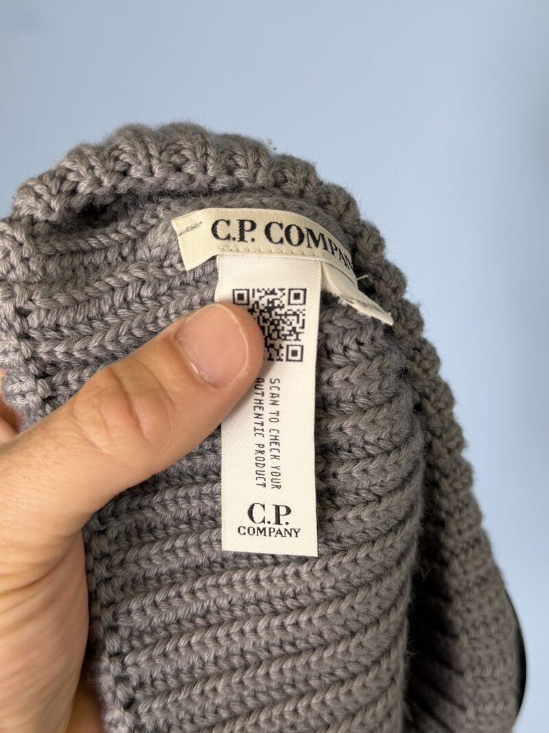 One Size C.P. Company Grey Goggle Ribbed Beanie Hat - Image 4