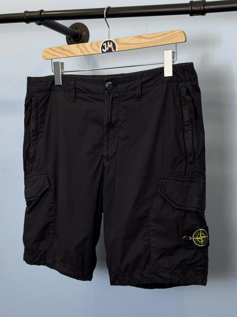 34W Stone Island Navy Blue Regular Fit Cargo Shorts - Image 3