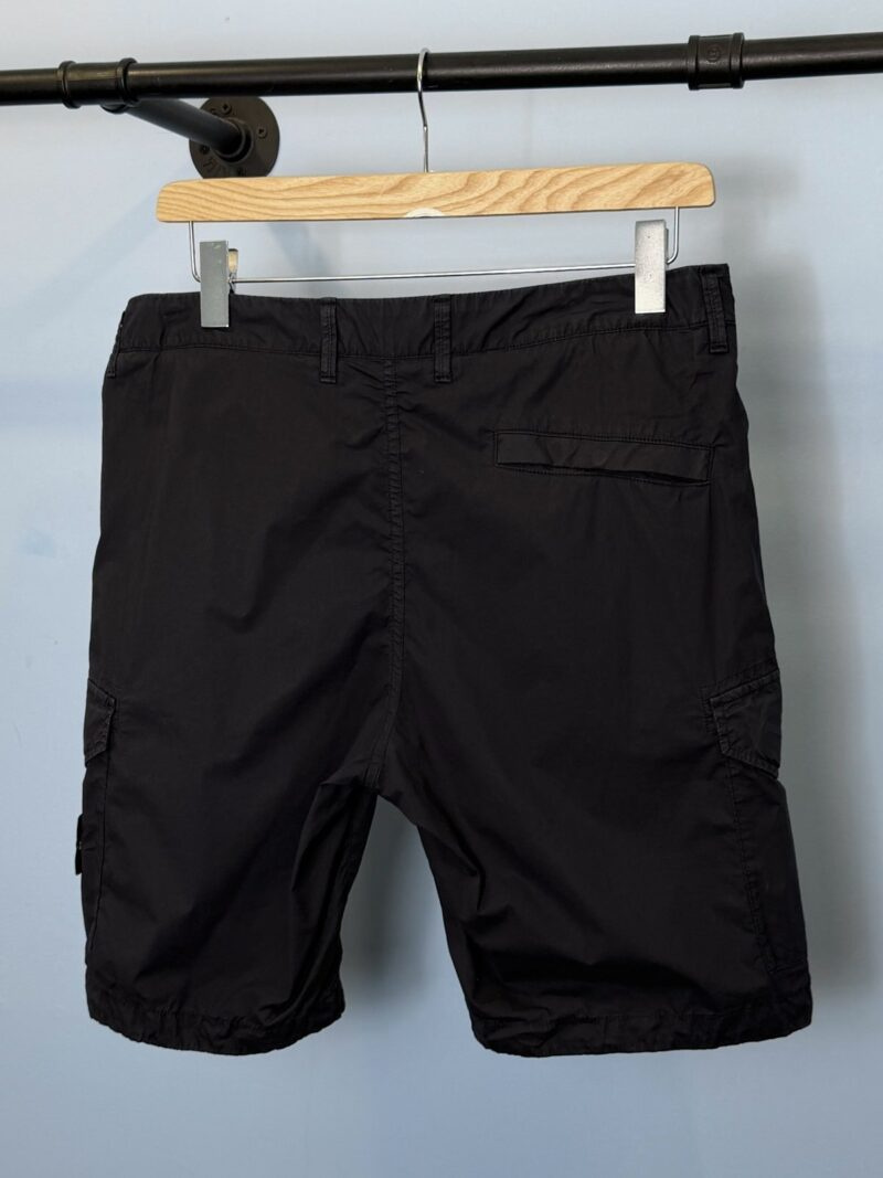 34W Stone Island Navy Blue Regular Fit Cargo Shorts - Image 4