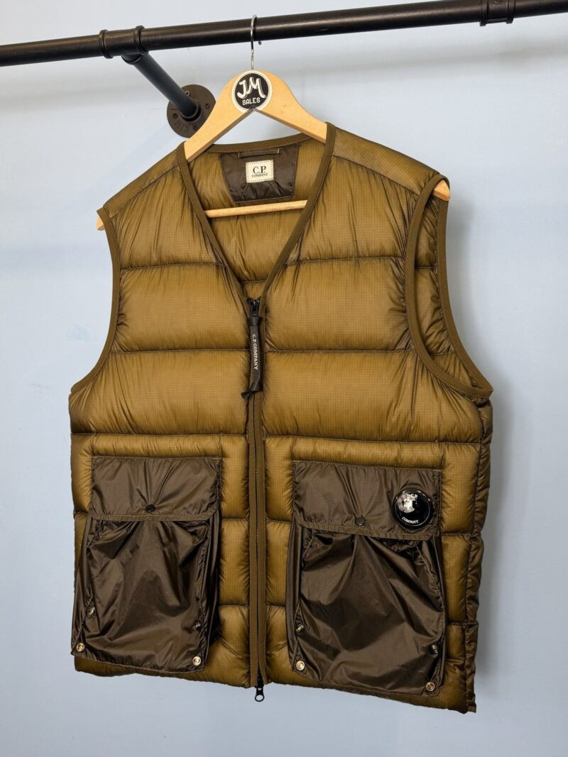 Medium C.P. Company Olive Green D.D. Shell Lens Down Gilet