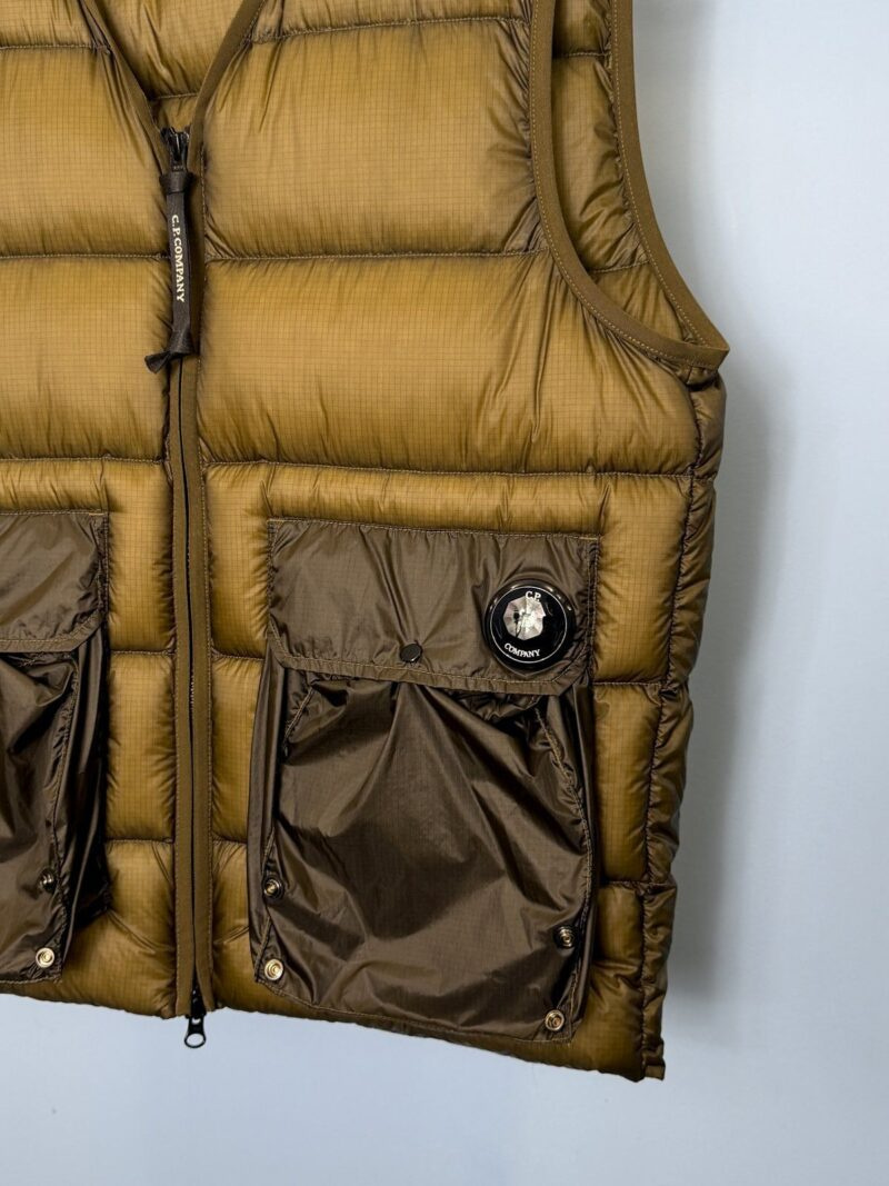 Alternative view of Medium C.P. Company Olive Green D.D. Shell Lens Down Gilet