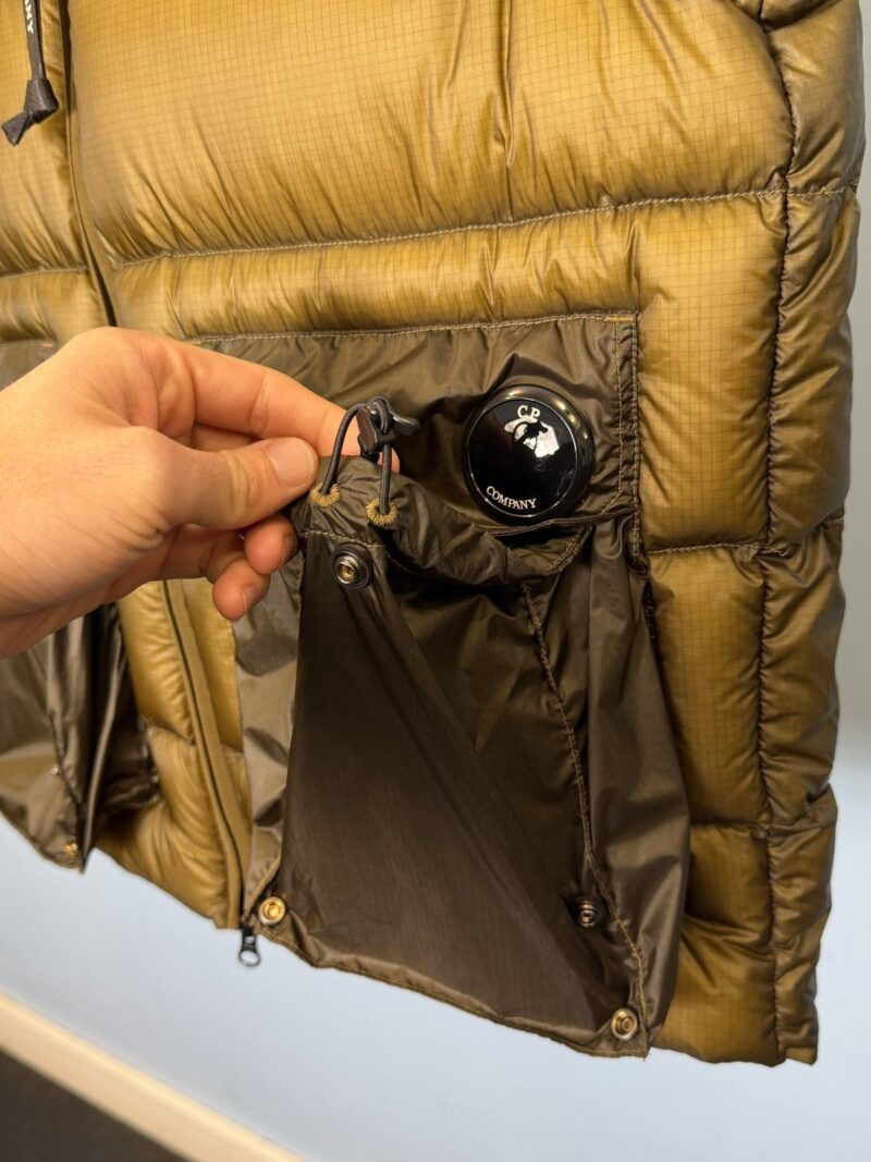 Medium C.P. Company Olive Green D.D. Shell Lens Down Gilet - Image 5