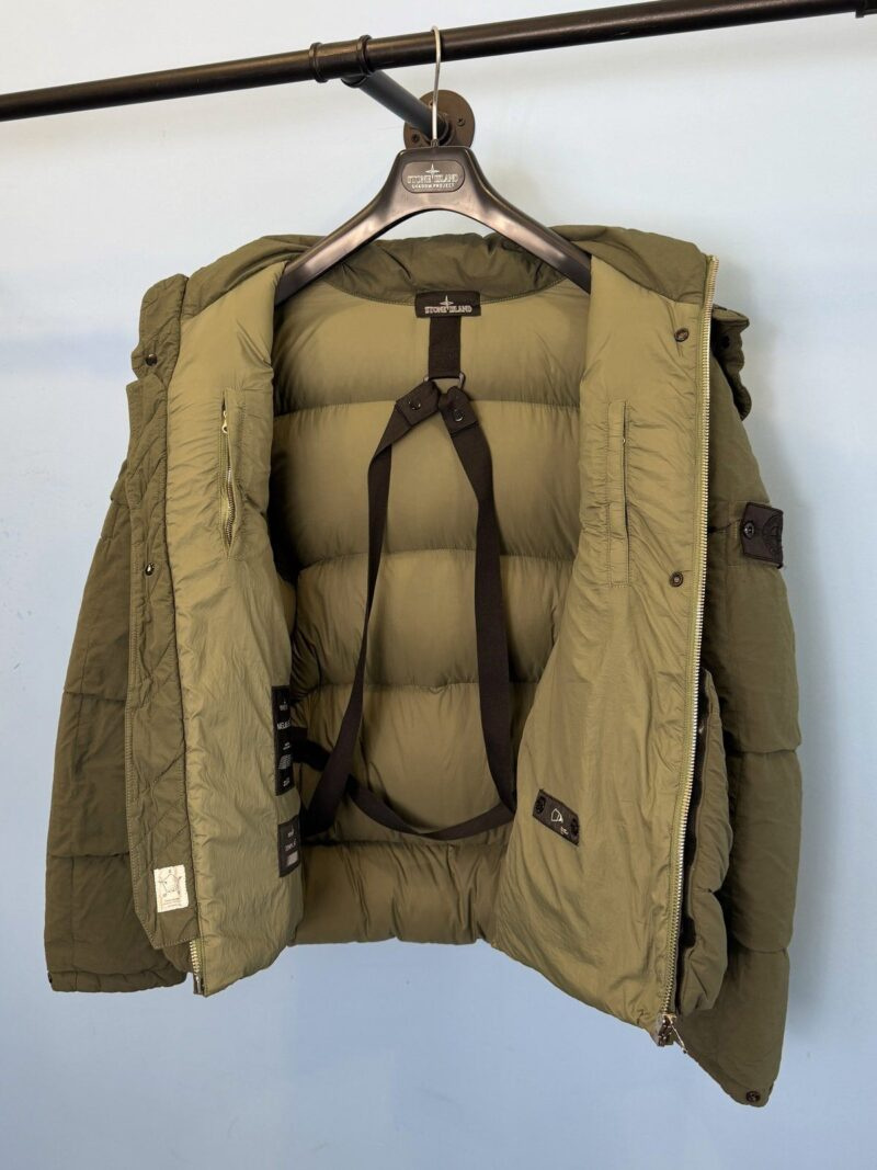 Medium Stone Island Shadow Project Green Scarabeo Naslan Light Down Jacket - Image 5