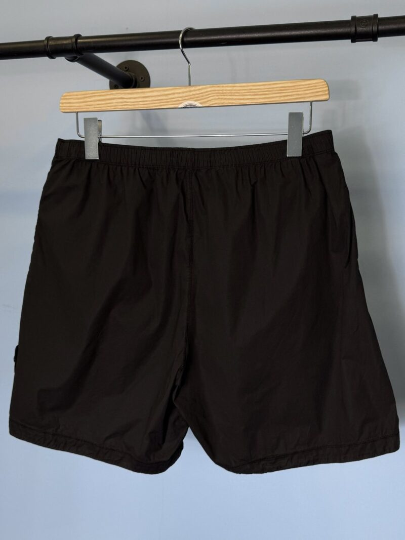 32W Stone Island Black Loose Wide Fit Shorts - Image 4
