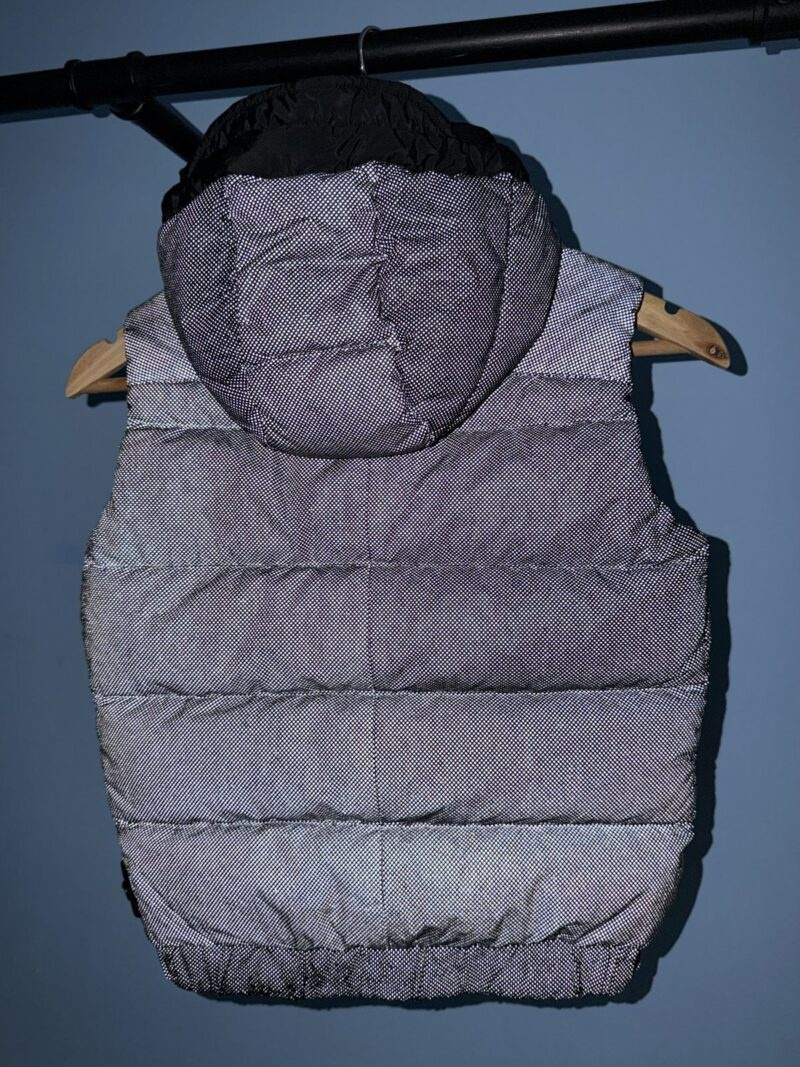 RARE Age 8 Stone Island Junior Grey Reflective Down Gilet - Image 6
