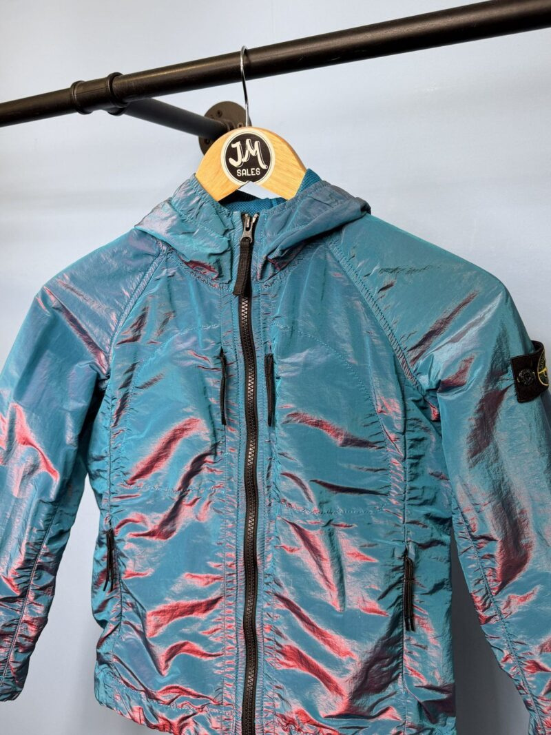 RARE Age 8 Stone Island Junior Light Blue Red Nylon Metal Weft Hooded Jacket - Image 2